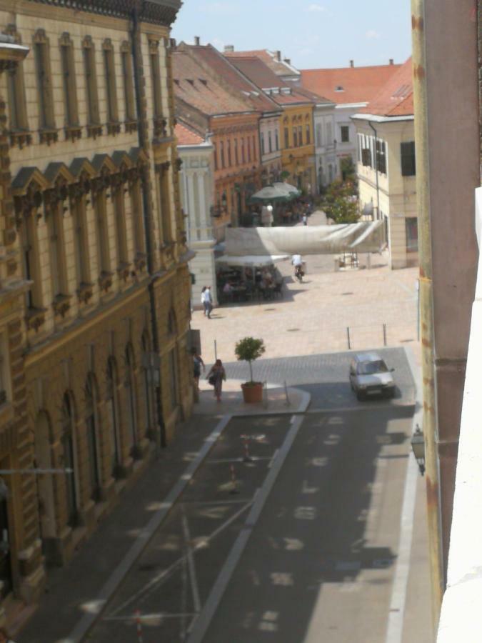 Centrum11 Beci Exterior foto