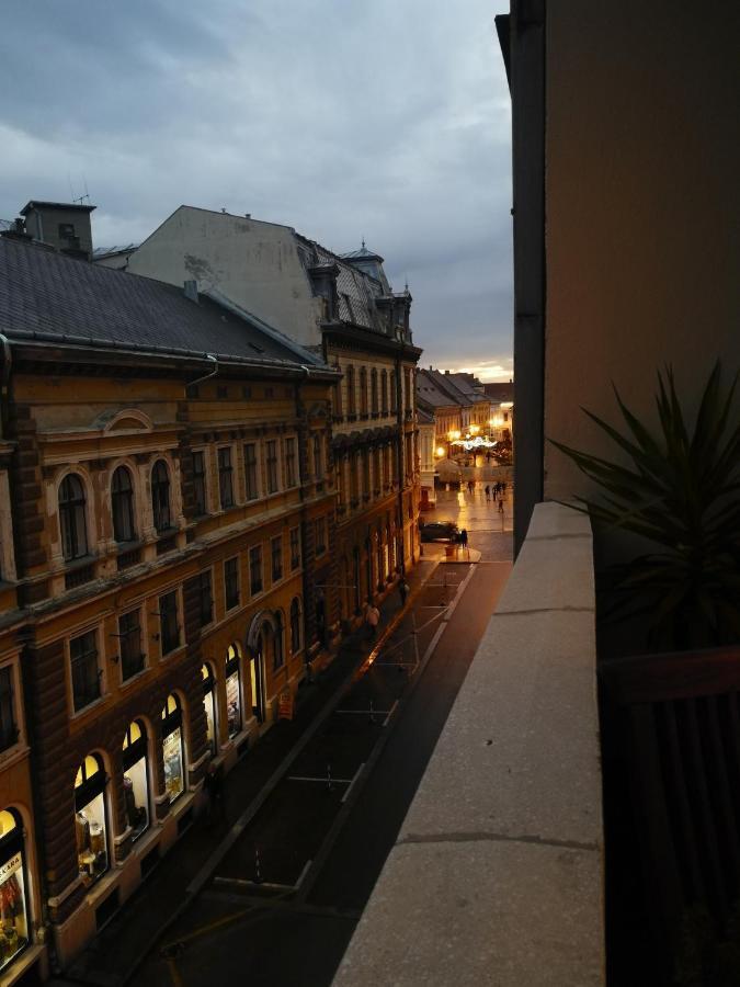 Centrum11 Beci Exterior foto